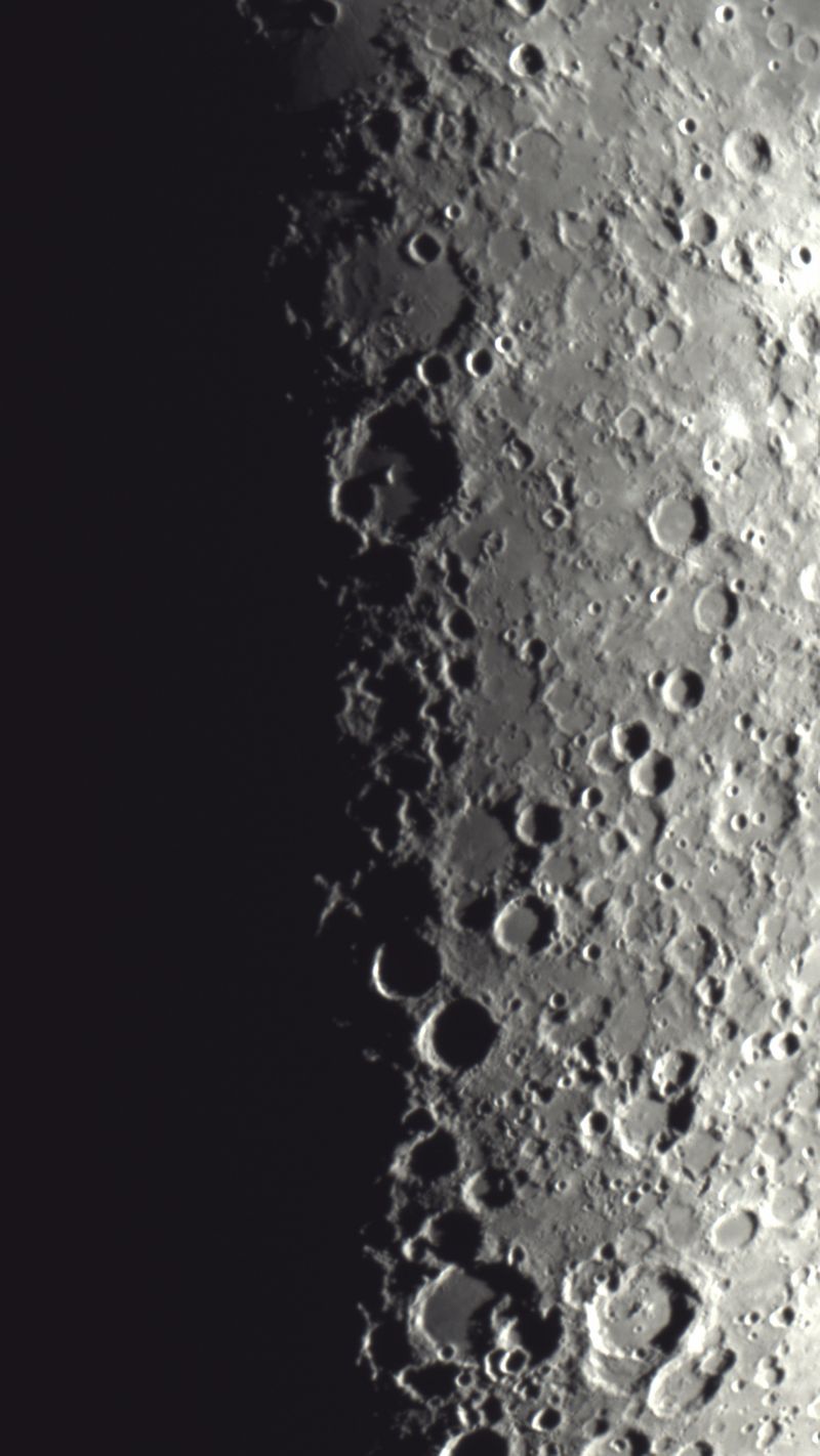 moonx16172.jpg