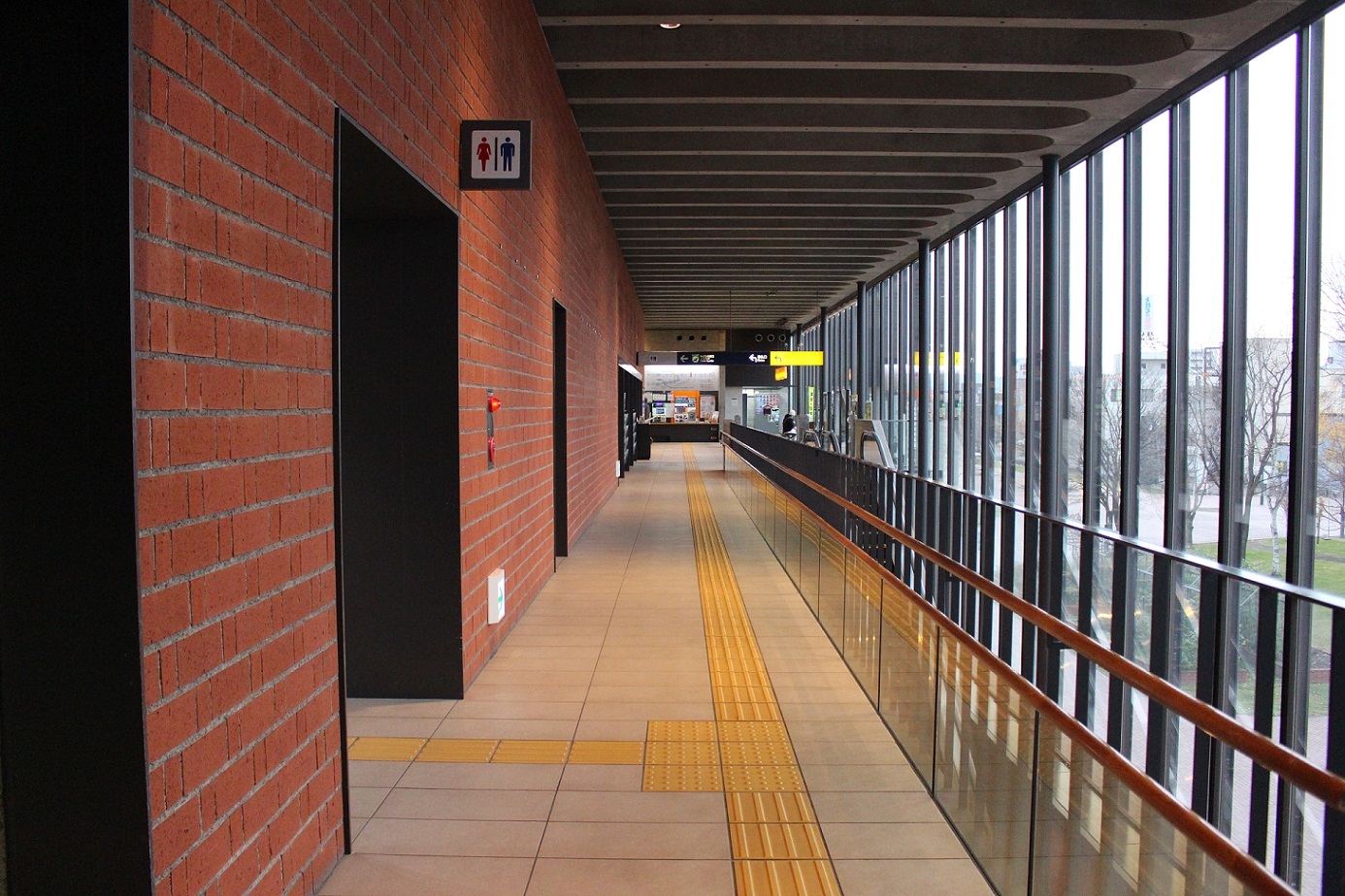 岩見沢駅a410