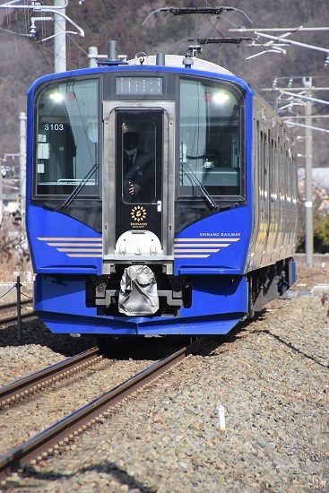 2021年3月7日撮影　しなの鉄道　6602M　SR-1系　S103編成　軽井沢リゾート2号
