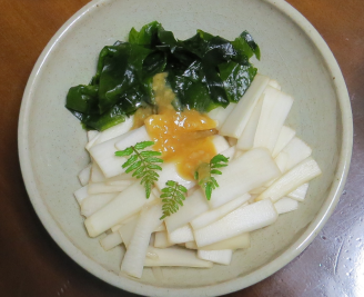 旬野菜料理ウドの酢味噌合い