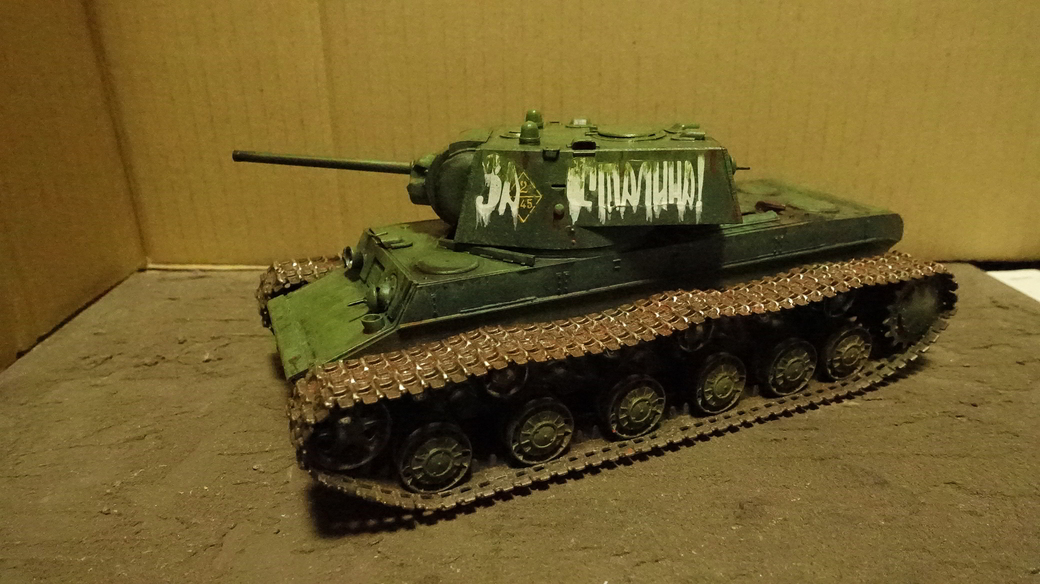 タミヤのミリタリーミニチュアシリーズ  No.372 ソビエト重戦車 KV-1 1941年型 初期生産車 その５