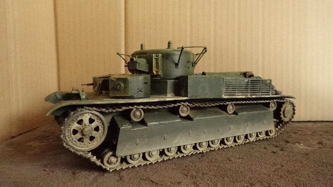 ホビーボス No.83851 ソビエト T-28 中戦車 初期型 その１