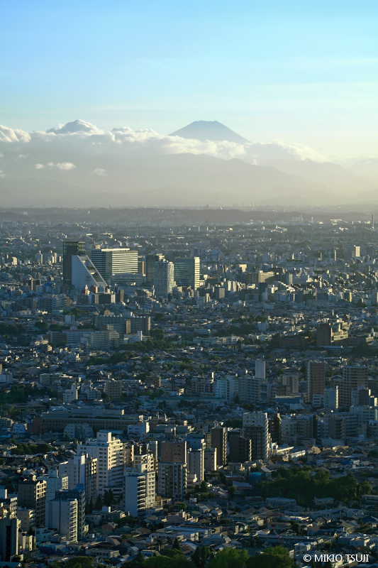 絶景探しの旅 - 絶景写真No.1774 午後の富士山 （東京都 豊島区）